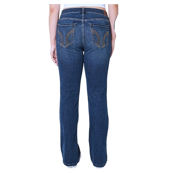 Hollister Denim - Hollister darker blue wash mid rise boot cut  stretch jeans 12/31 NWT